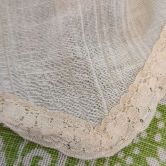 Vintage 70s union made cream top - Picture 8 of 8